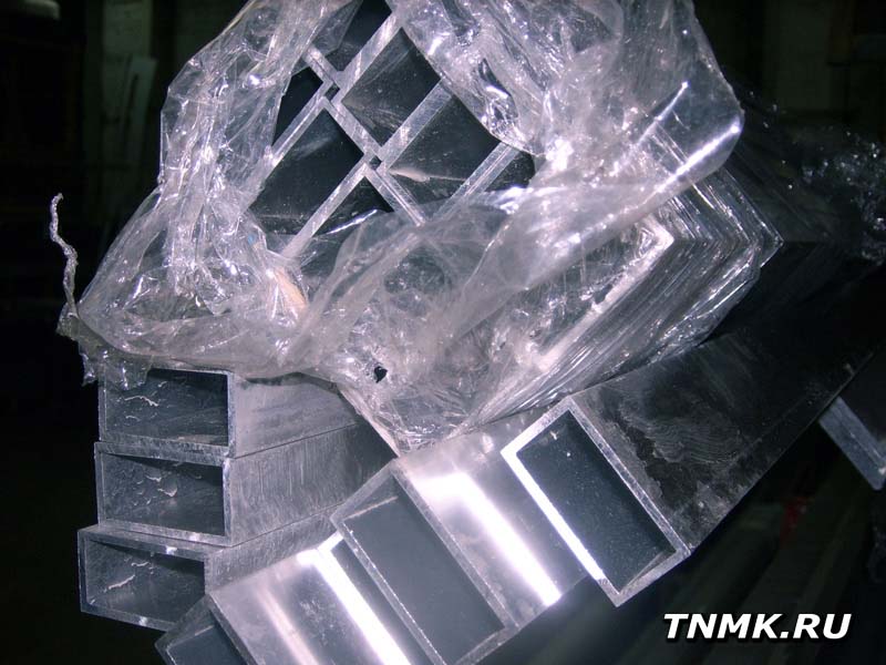 Труба алюминиевая профильная 50х20х2 АД31Т1 купить в Сызрани